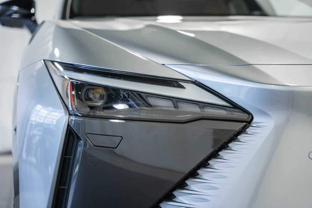 Used 2023 Lexus RZ 450e Premium w/ Accessory Package (2T) AWD/4WD image 10