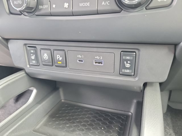 New 2026 Nissan Frontier SV w/ All-Weather Content Package AWD/4WD image 28