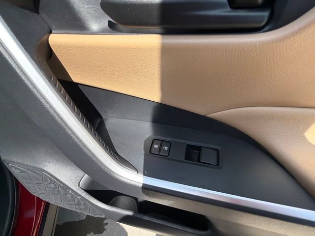 Used 2019 Toyota RAV4 LE FWD image 78