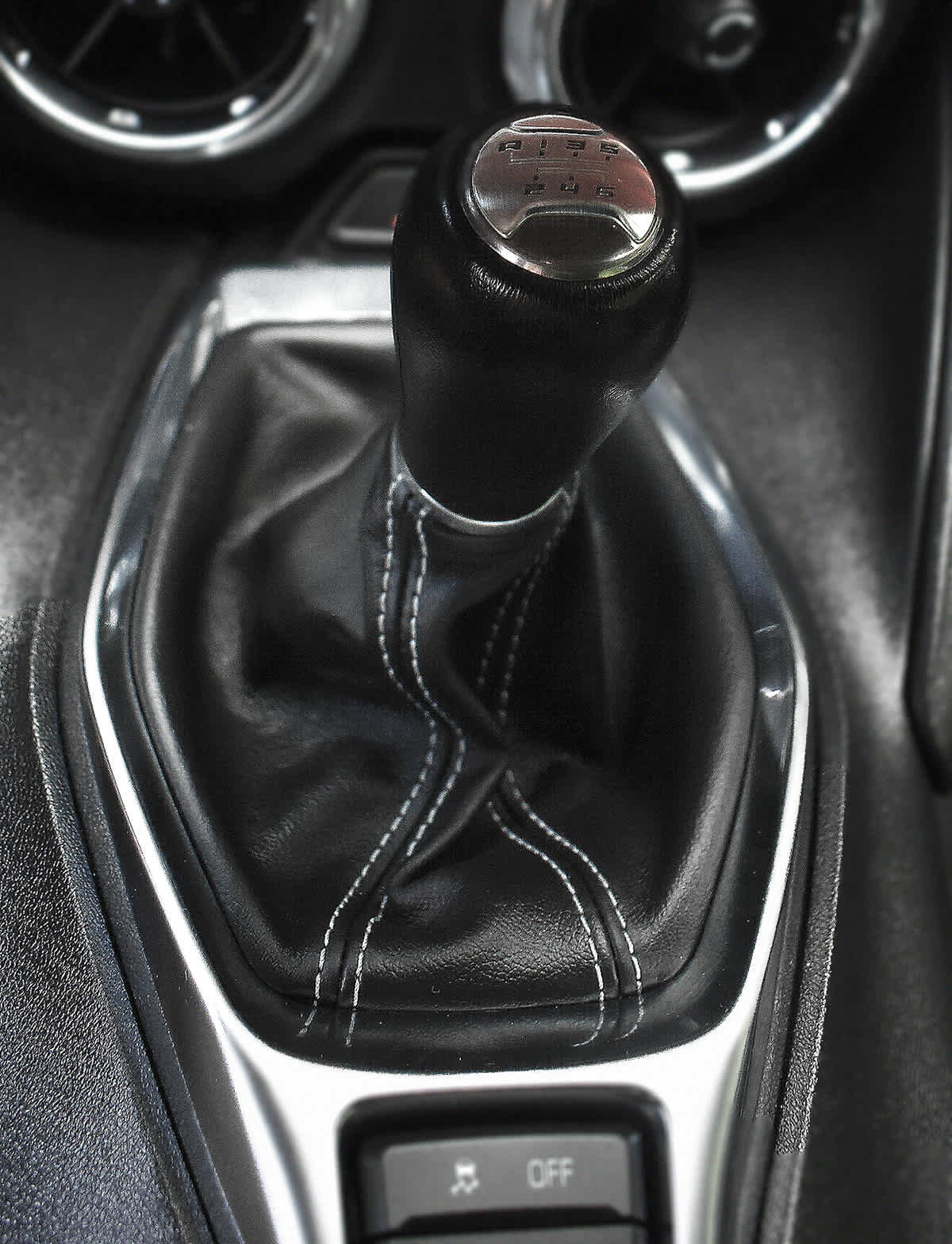 Used 2021 Chevrolet Camaro LT w/ RS Package RWD image 20