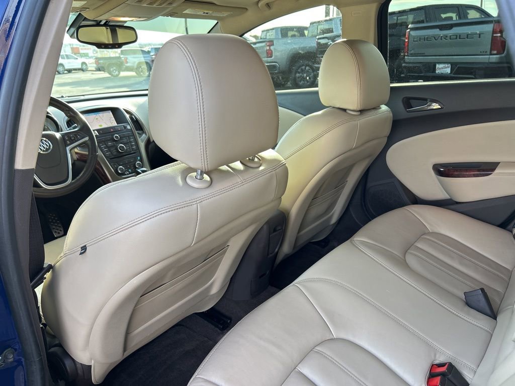 Used 2013 Buick Verano Premium image 39
