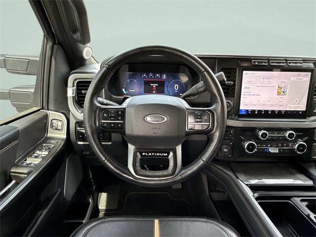 Certified 2023 Ford F450 Platinum w/ FX4 Off-Road Package image 13