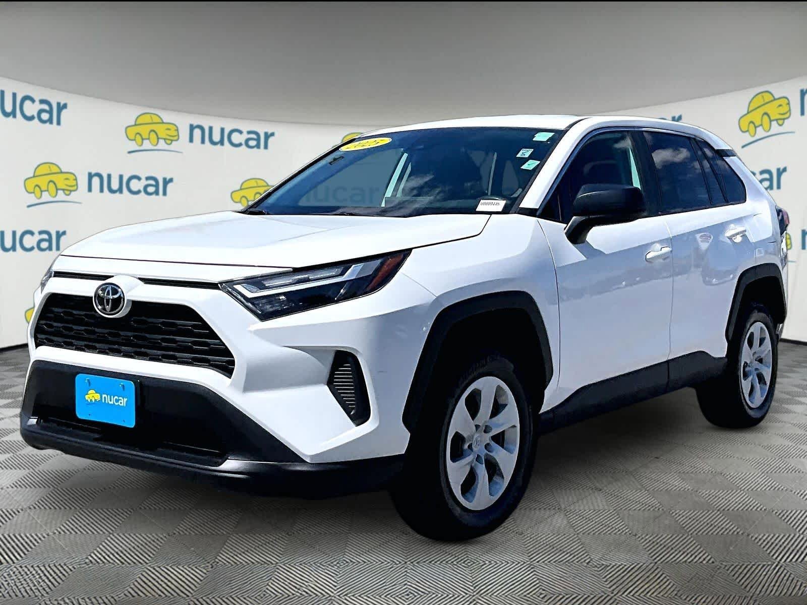 Used 2025 Toyota RAV4 LE image 3