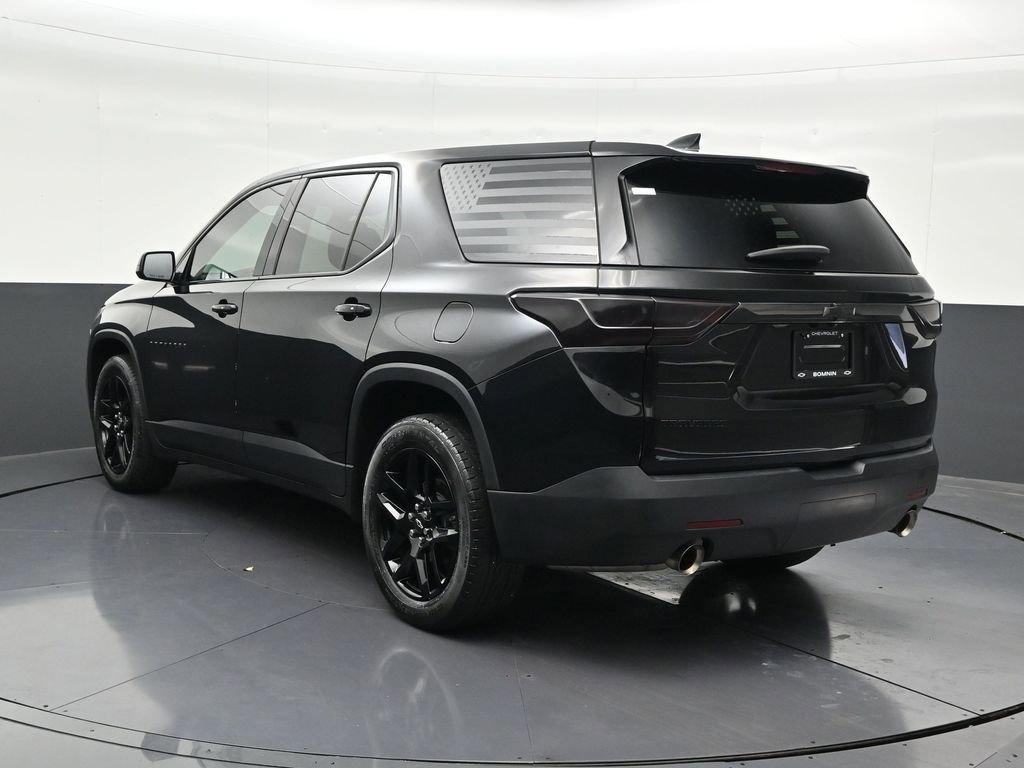 Used 2019 Chevrolet Traverse LS w/ LPO, Blackout Package FWD image 3