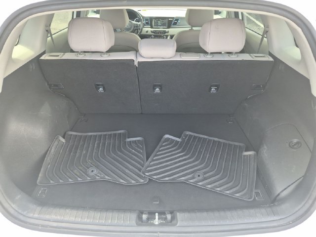 Used 2019 Kia Niro LX FWD image 23
