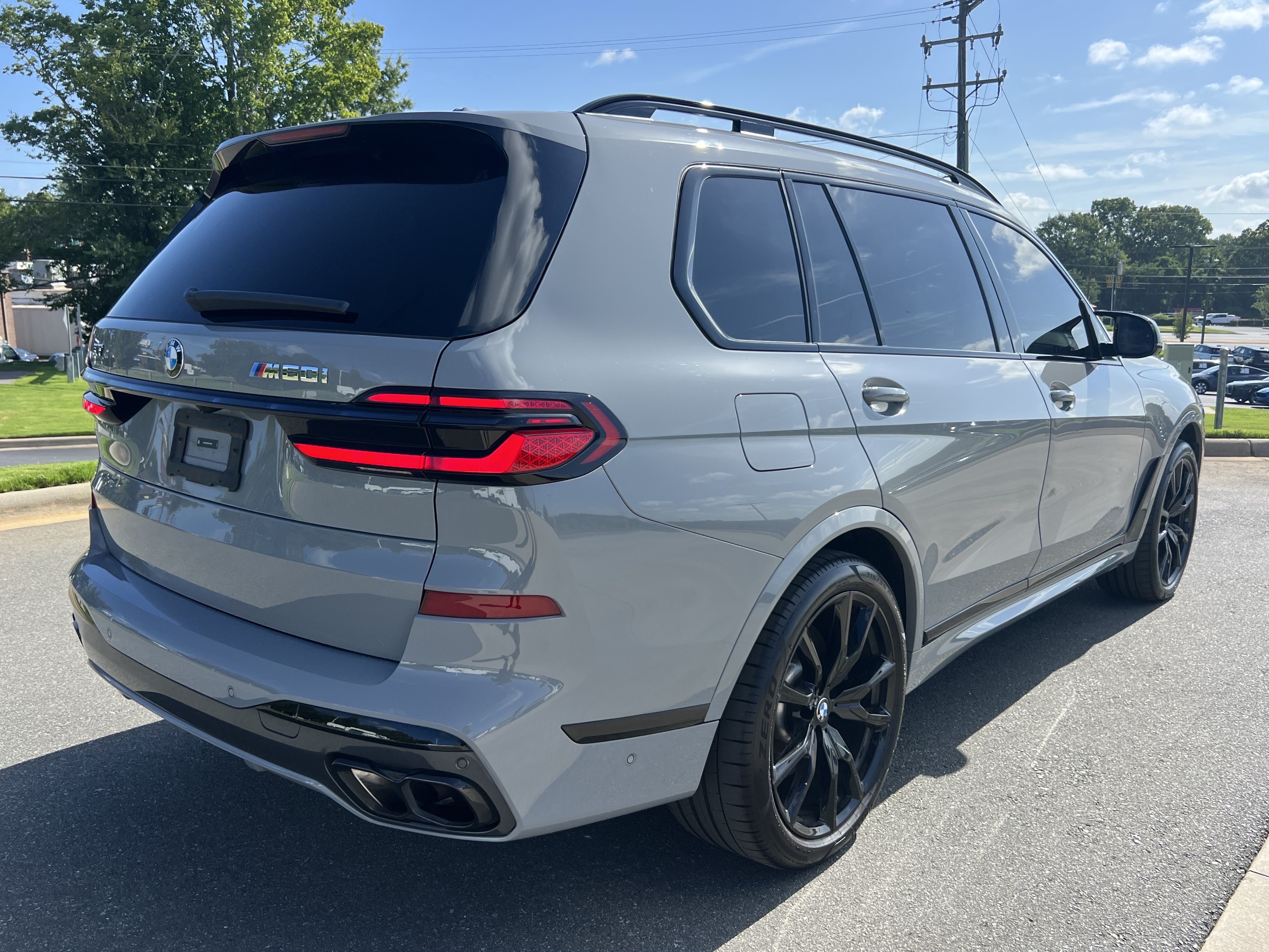 Used 2024 BMW X7 M60i w/ Executive Package AWD/4WD image 9