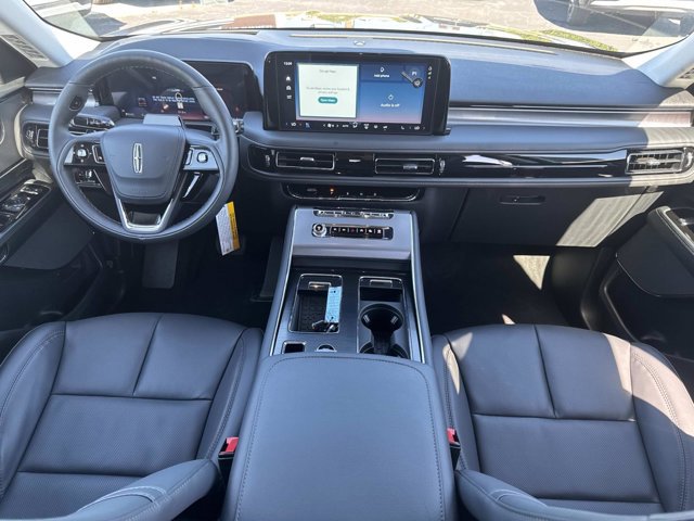 New 2026 Lincoln Aviator 2WD image 23