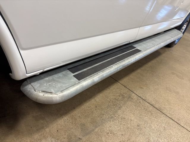 Used 2024 Chevrolet Express 2500 w/ Driver Convenience Package image 12
