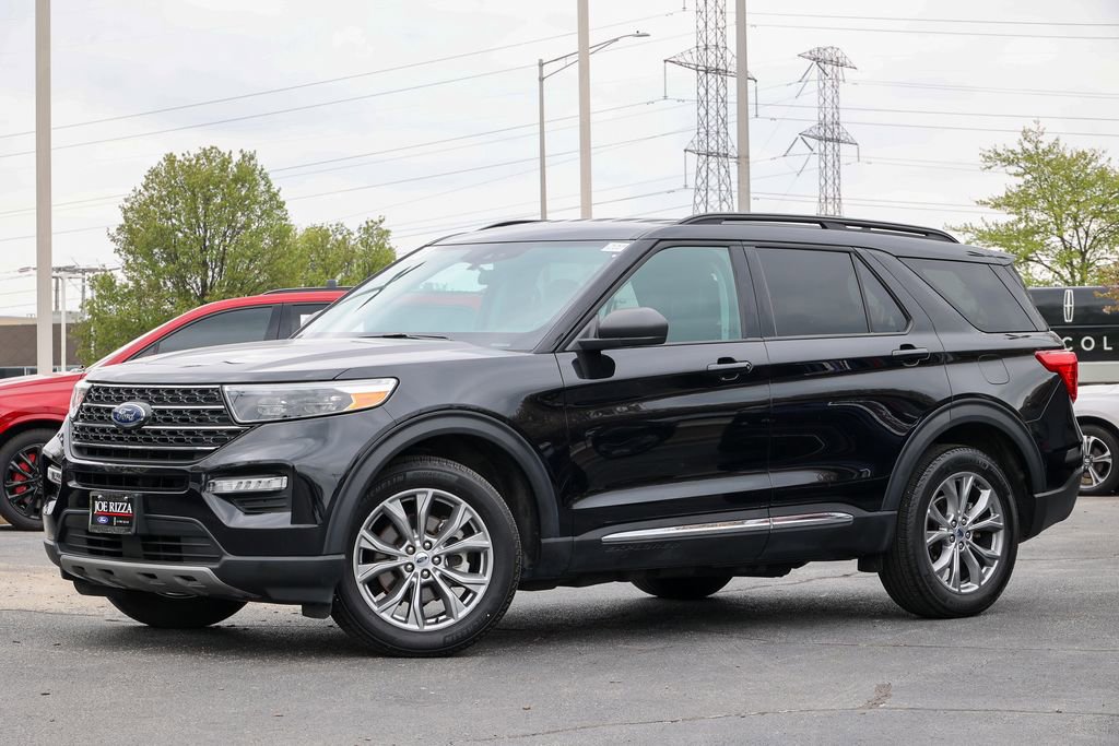 Certified 2023 Ford Explorer XLT w/ Equipment Group 202A AWD/4WD image 20