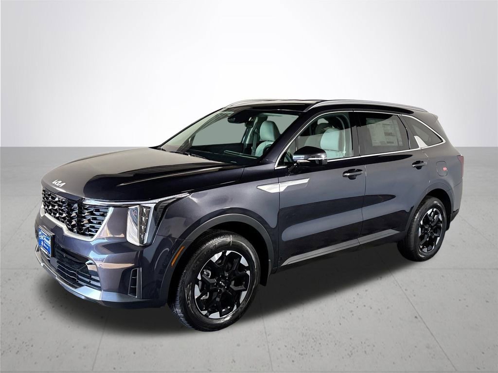 New 2025 Kia Sorento S image 2