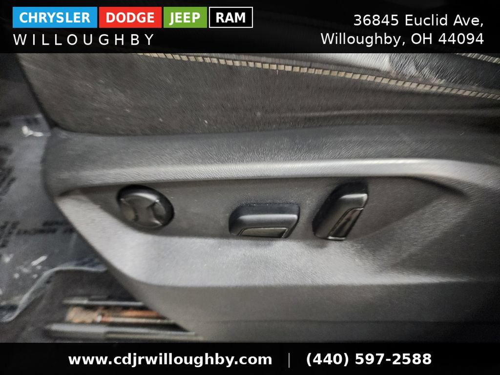 Used 2021 Volkswagen Atlas SE w/ Panoramic Sunroof Package AWD/4WD image 14