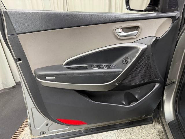 Used 2017 Hyundai Santa Fe Sport AWD/4WD image 16