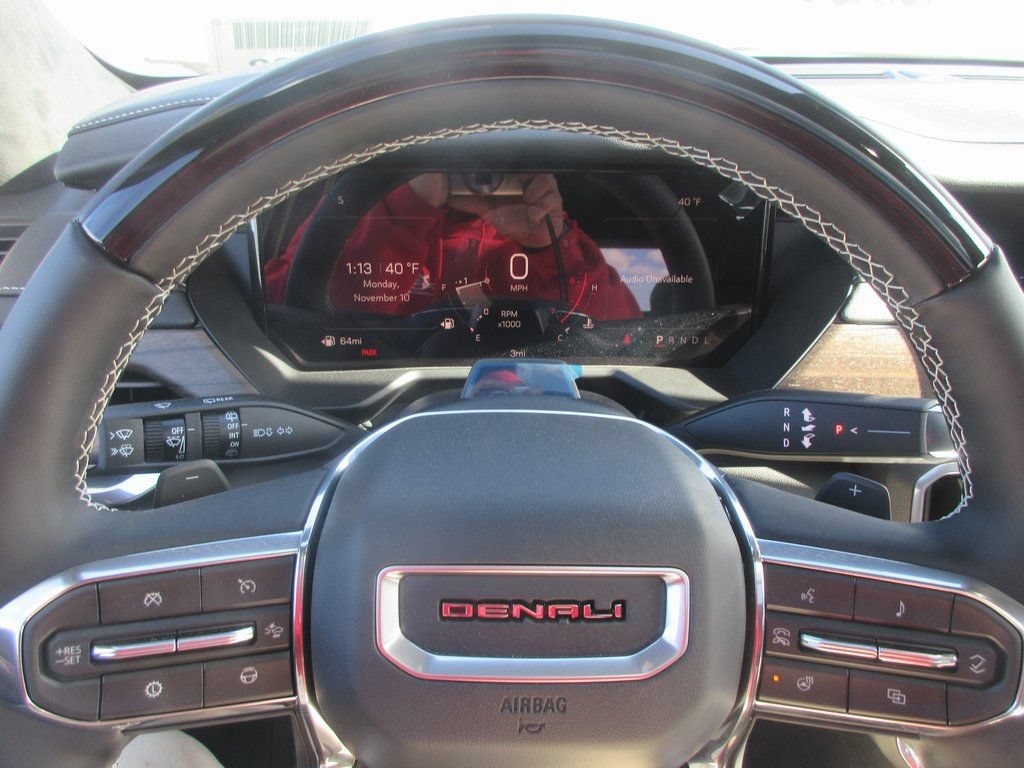 New 2026 GMC Acadia Denali Ultimate FWD image 17
