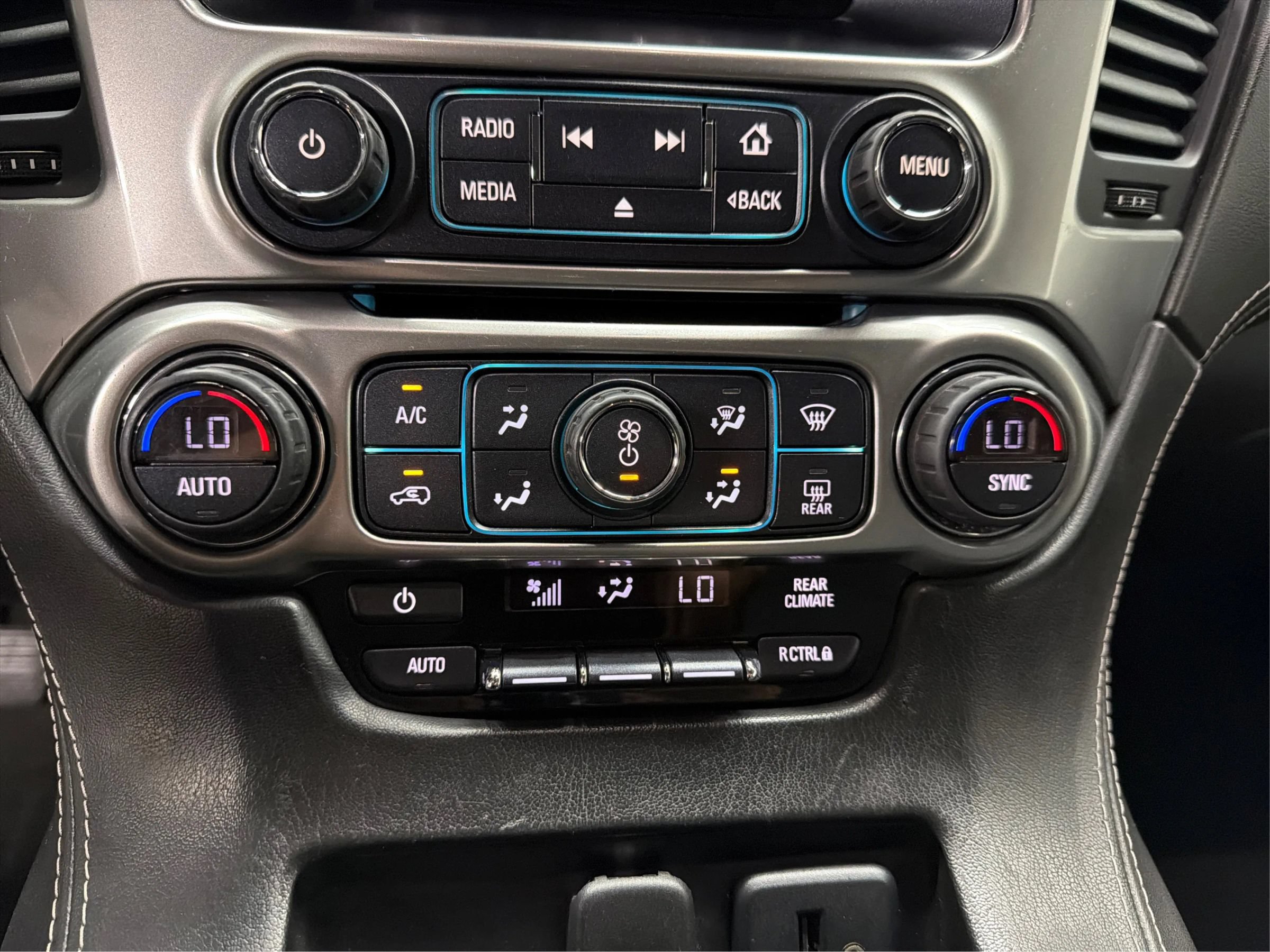 Used 2017 Chevrolet Tahoe LS AWD/4WD image 20
