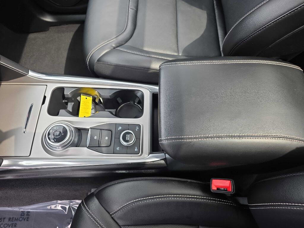 Used 2020 Ford Explorer ST w/ ST Street Pack image 13