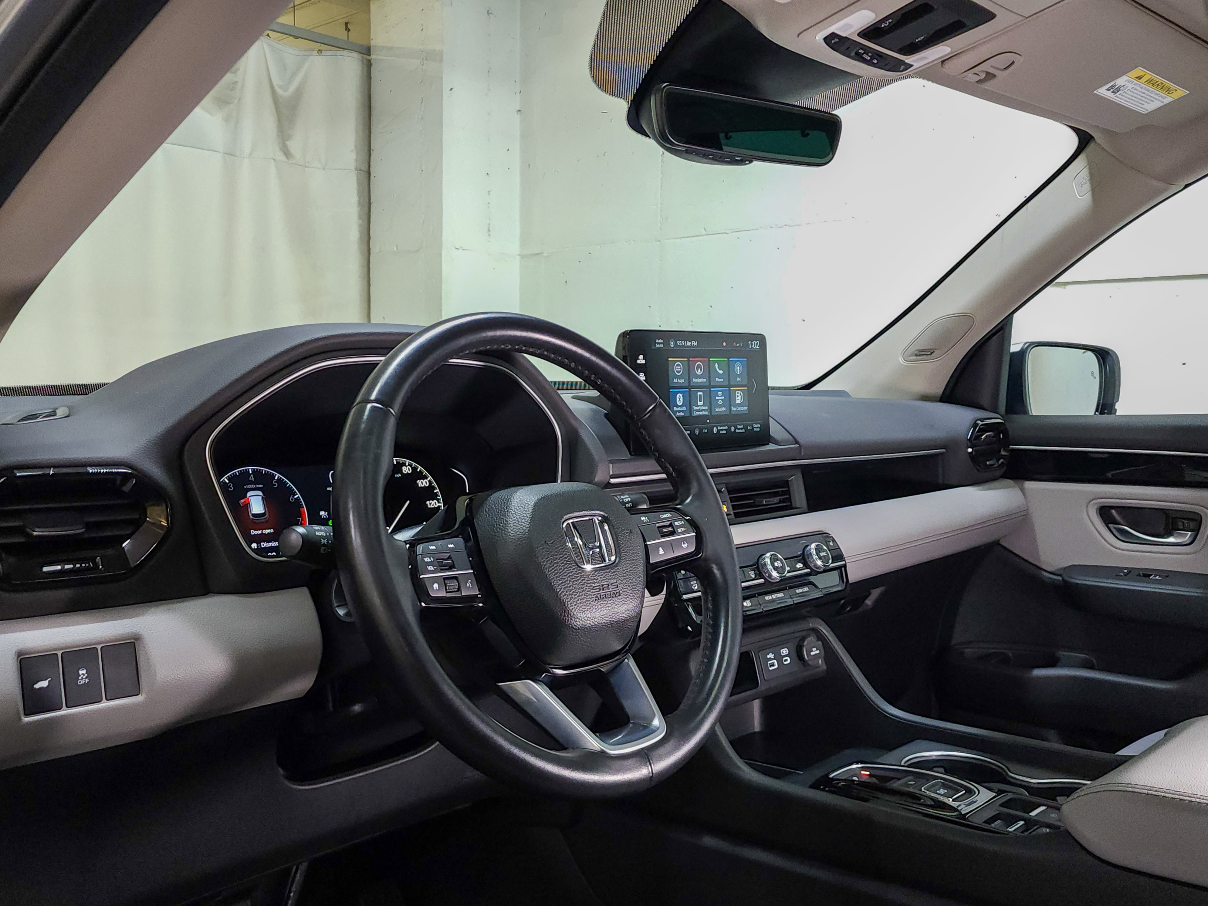 Used 2024 Honda Pilot Touring image 45