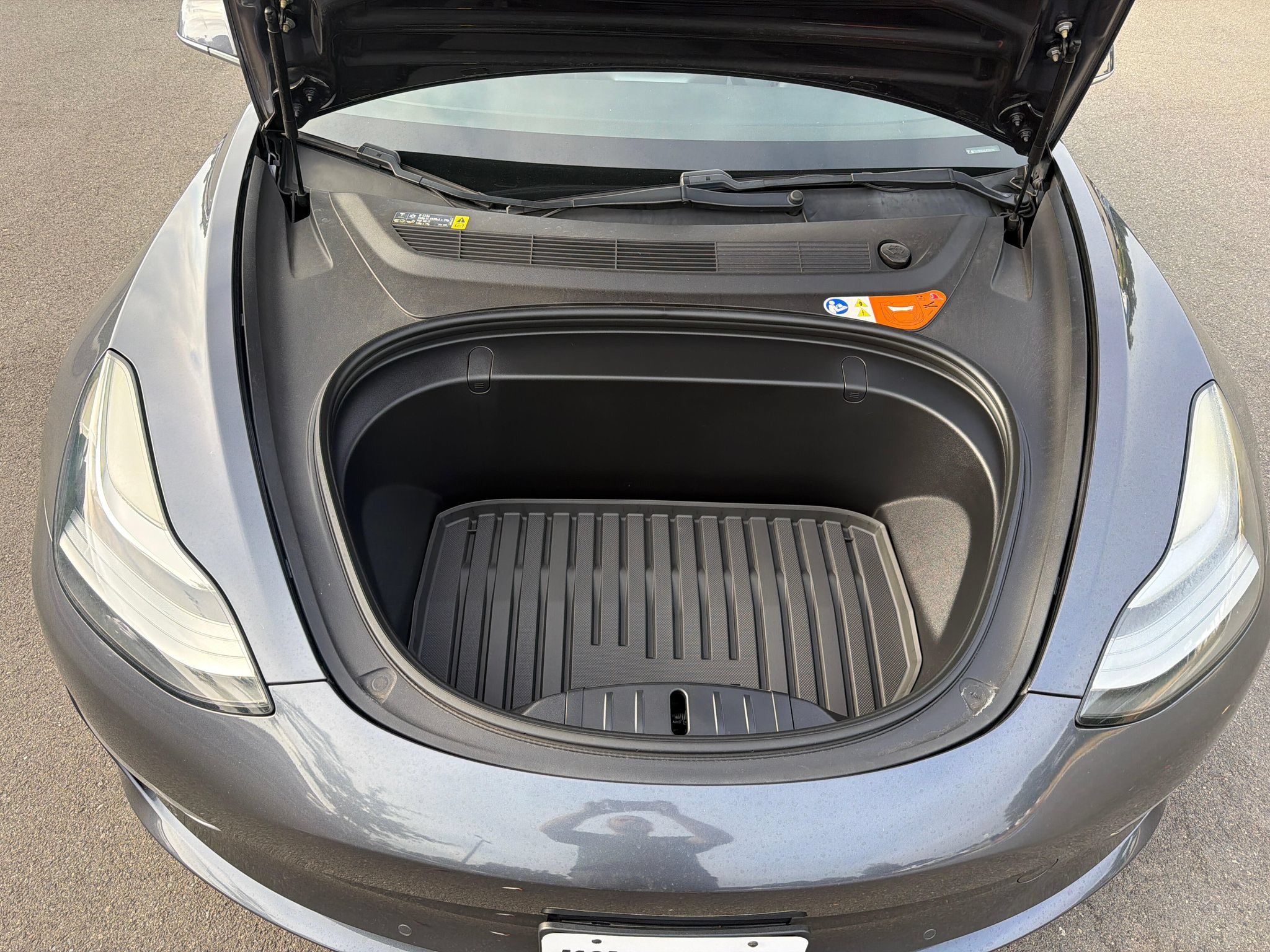 Used 2018 Tesla Model 3 Long Range RWD image 9