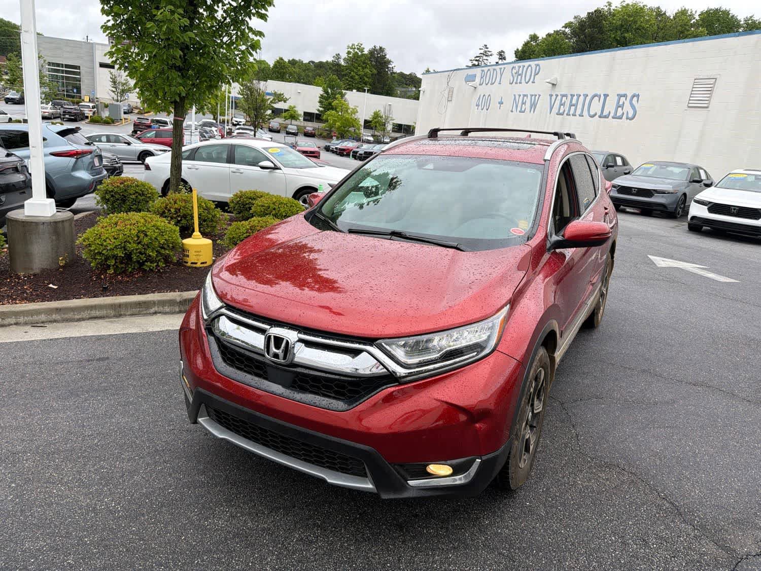 Used 2018 Honda CR-V Touring image 3