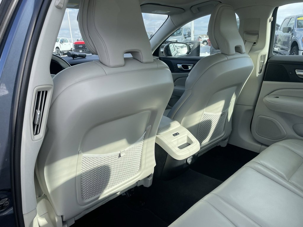 Used 2024 Volvo S60 B5 Core image 51