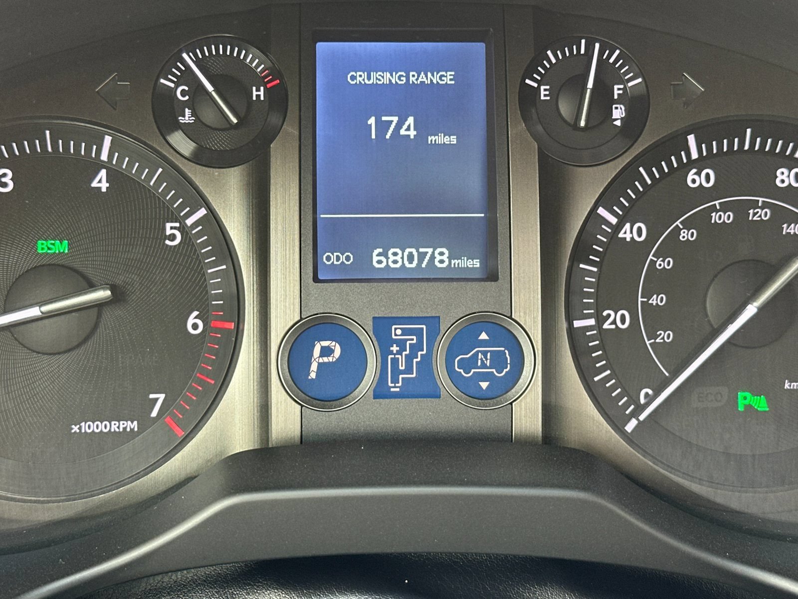 Used 2014 Lexus GX 460 Luxury AWD/4WD image 32