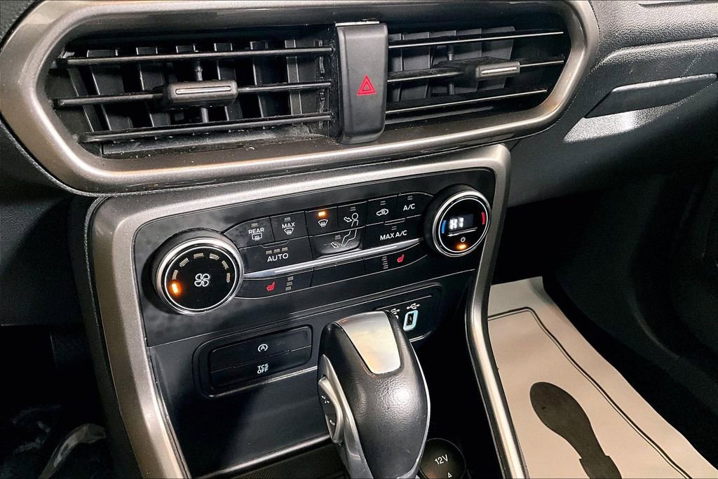 Used 2019 Ford EcoSport SE w/ SE Convenience Package image 32