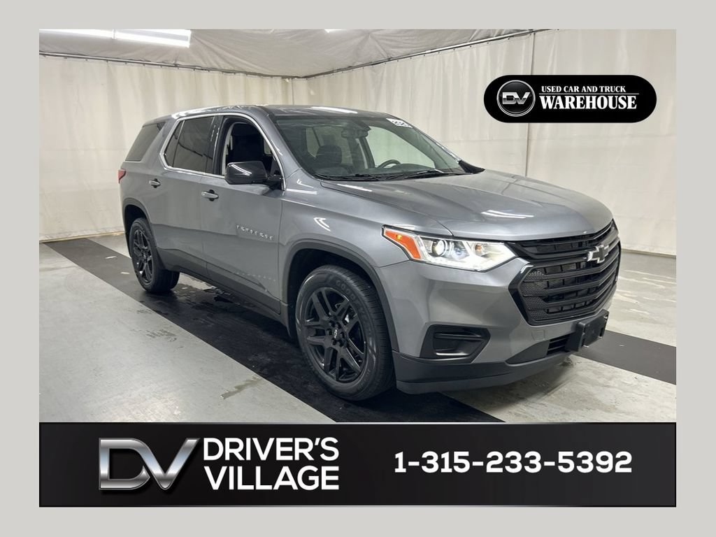 Used 2020 Chevrolet Traverse LS w/ LPO, Black Accent Package AWD/4WD image 1