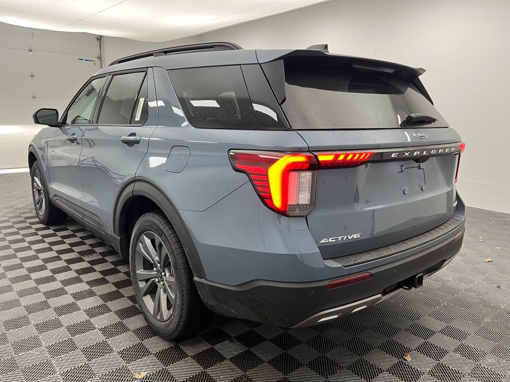 New 2026 Ford Explorer Active w/ Active Comfort Package image 12