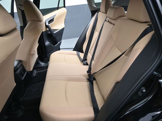 Used 2025 Toyota RAV4 LE image 12
