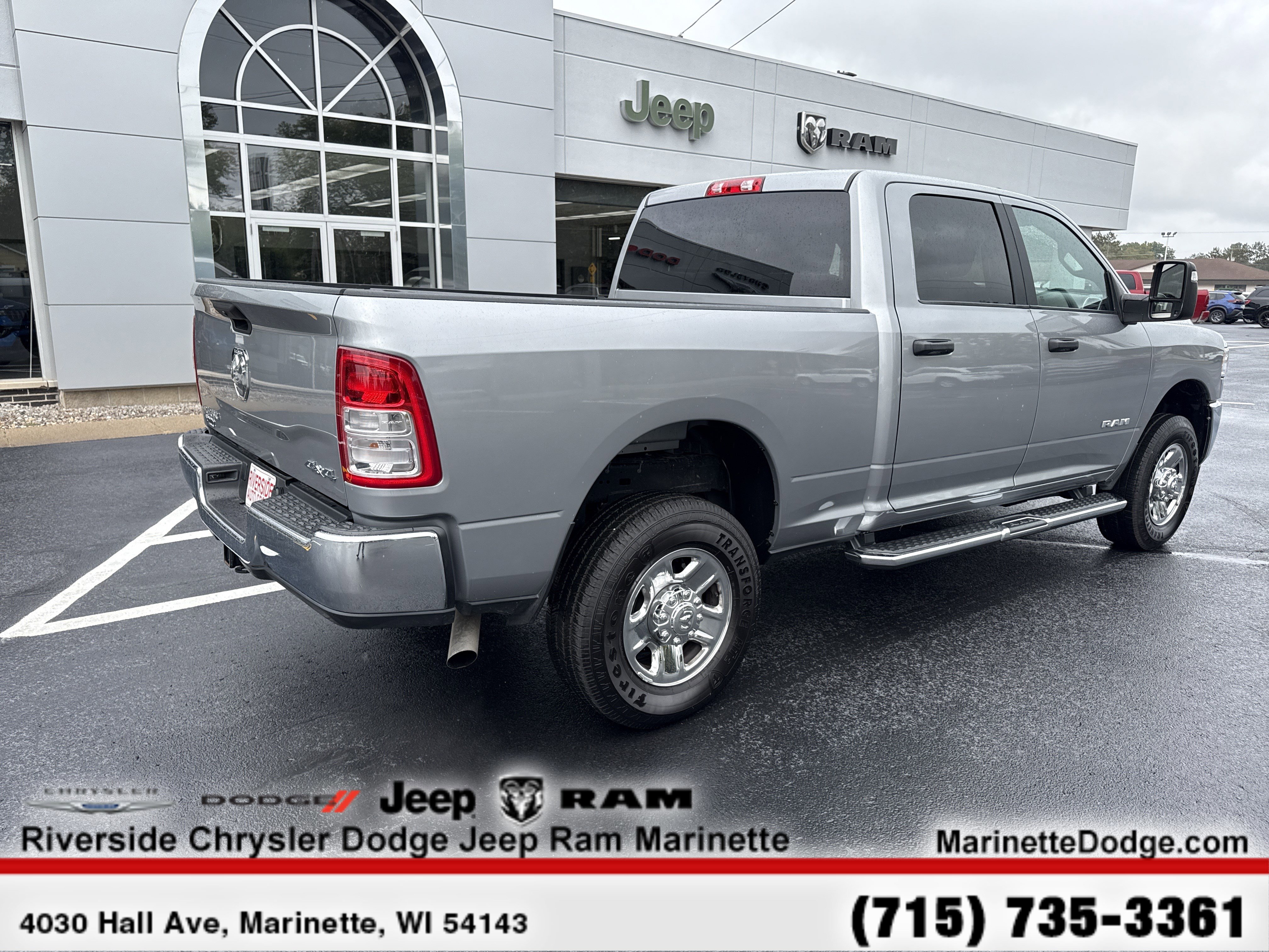 Used 2024 RAM 2500 Big Horn w/ Bed Utility Group image 10