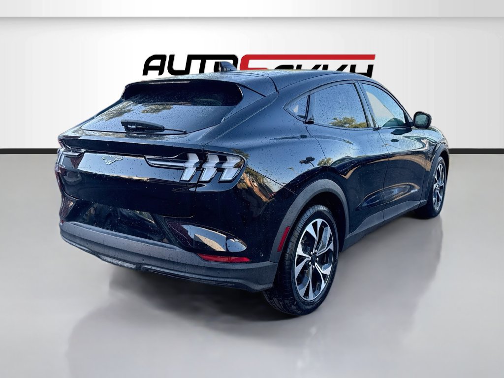 Used 2024 Ford Mustang Mach-E Select AWD/4WD image 7