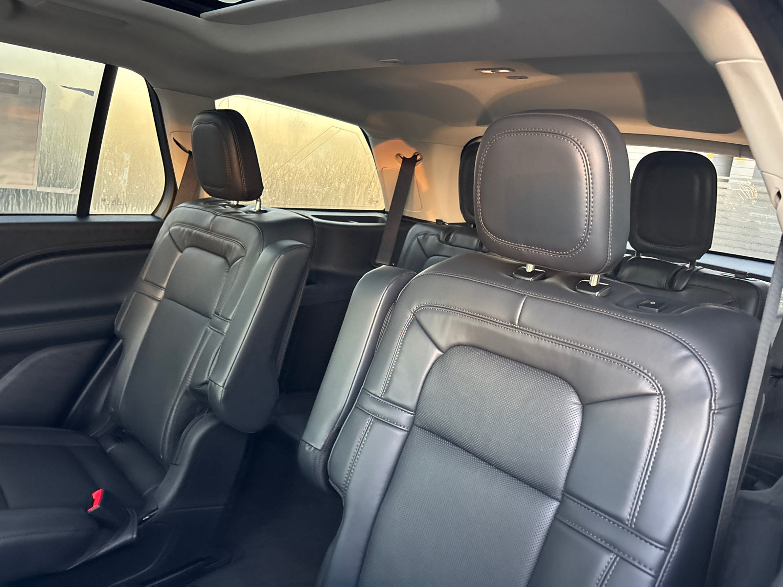 New 2027 Lincoln Aviator Reserve AWD/4WD image 24
