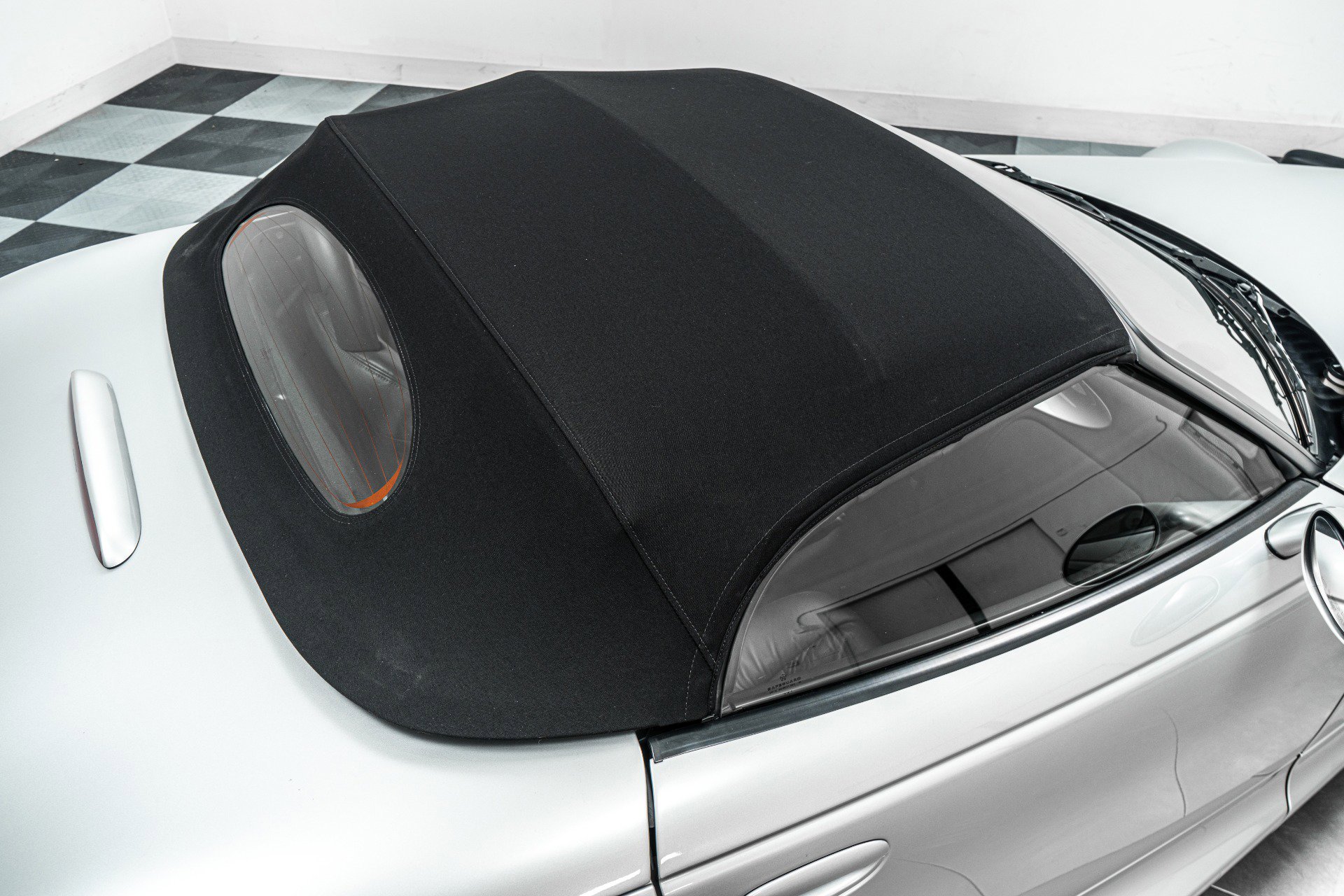 Used 2000 Plymouth Prowler image 31