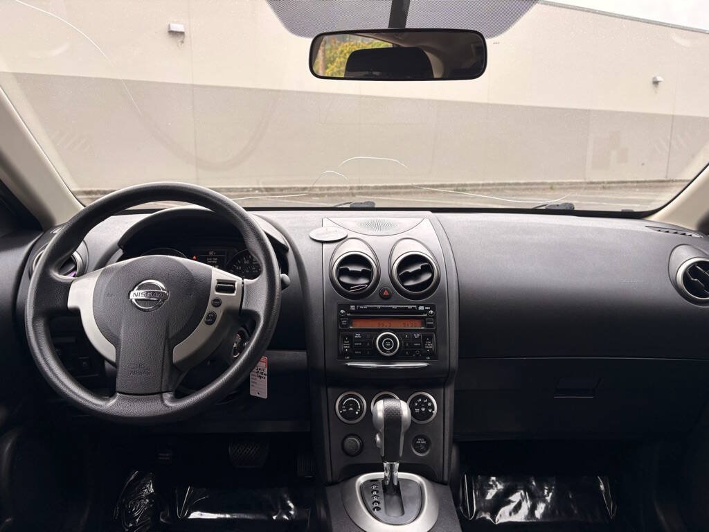 Used 2011 Nissan Rogue S AWD/4WD image 10