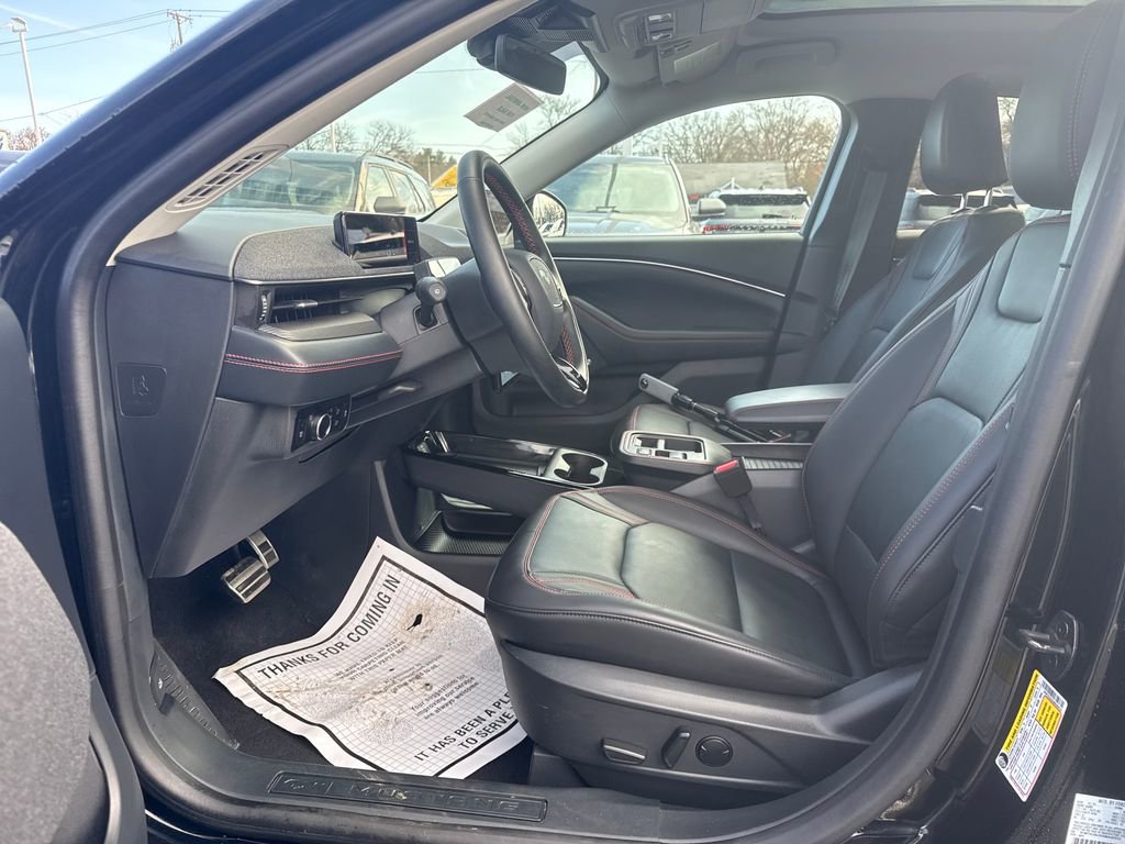 Used 2025 Ford Mustang Mach-E Premium w/ Sport Appearance Package image 24
