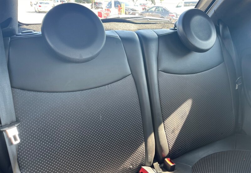 Used 2018 FIAT 500 e w/ Esport Package FWD image 23