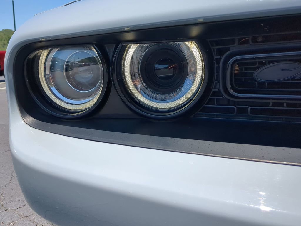 Used 2020 Dodge Challenger SXT w/ Blacktop Package image 13