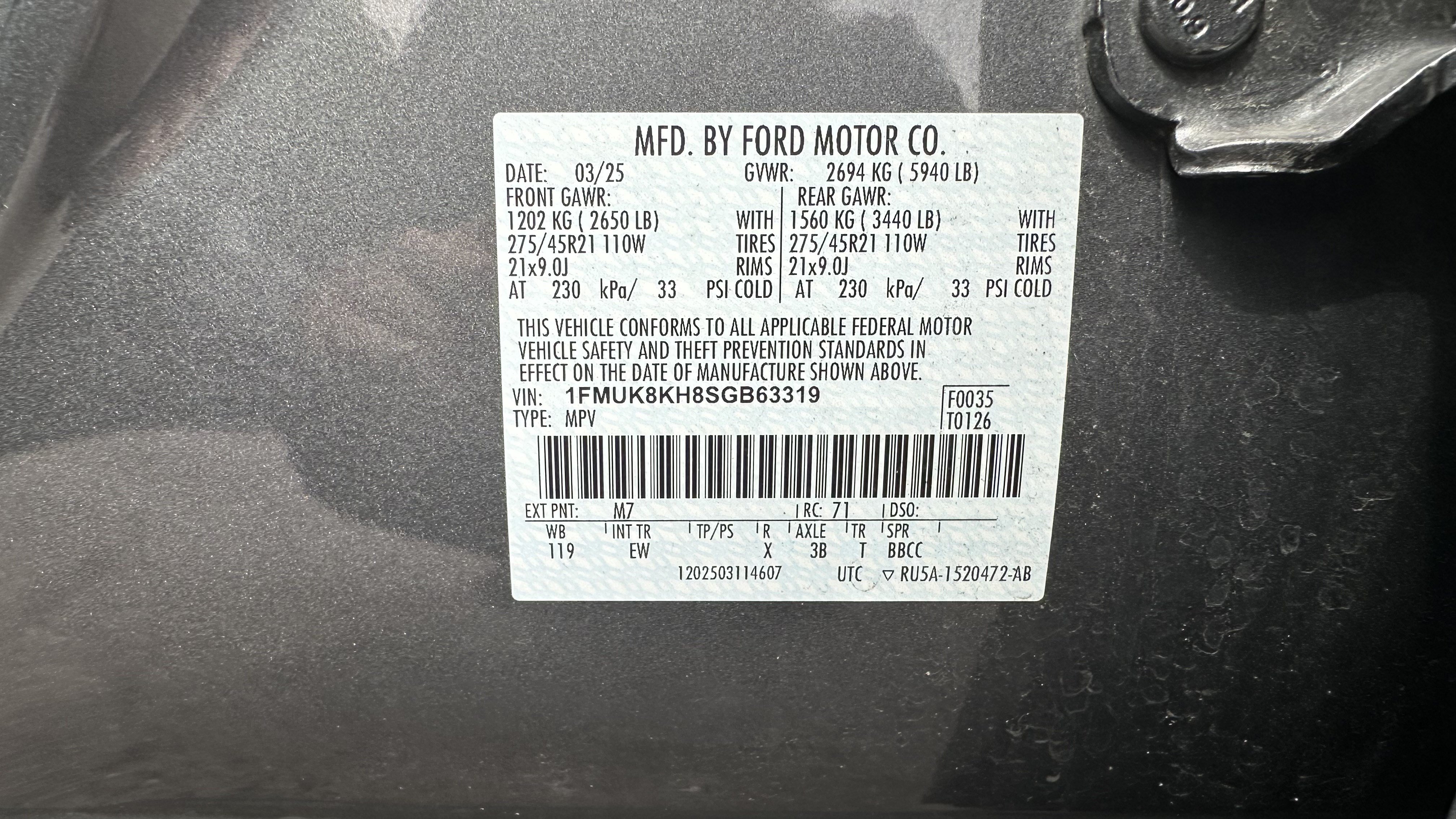 Used 2025 Ford Explorer ST-Line w/ ST-Line Street Pack AWD/4WD image 34