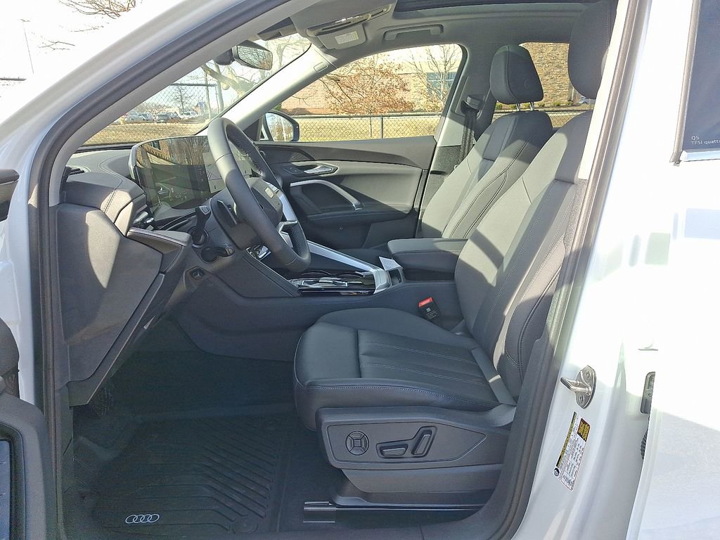 New 2025 Audi Q5 Premium image 6