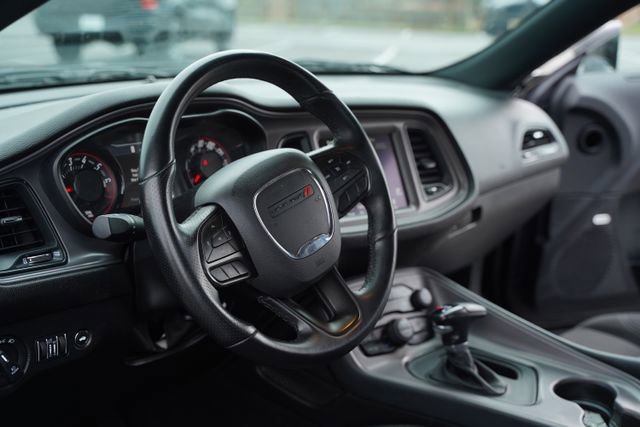 Used 2023 Dodge Challenger SXT w/ Blacktop Package image 21