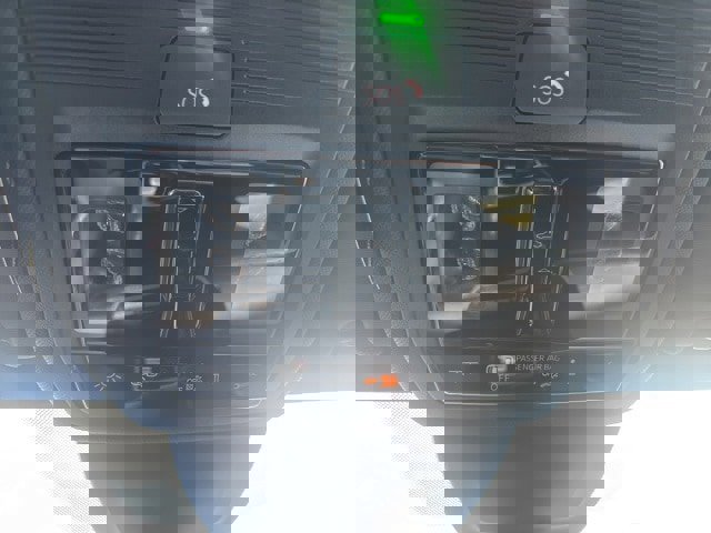 New 2025 Volkswagen GTI SE image 25