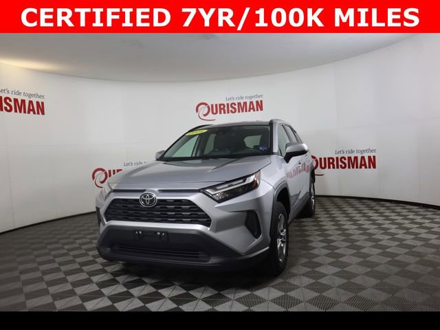 Used 2025 Toyota RAV4 XLE image 2