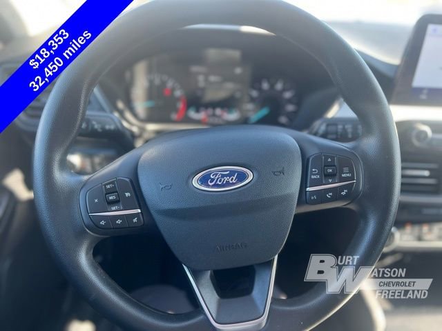 Used 2021 Ford Escape SE image 12