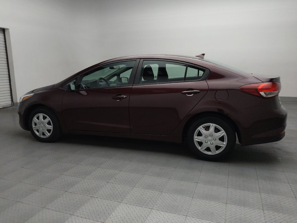 Used 2018 Kia Forte LX image 3