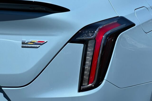 Certified 2026 Cadillac CT4 V Blackwing w/ Climate Package RWD image 26