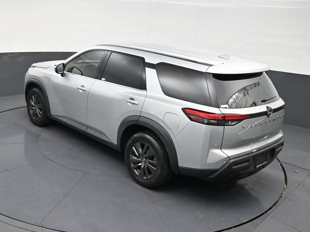Used 2022 Nissan Pathfinder S image 14