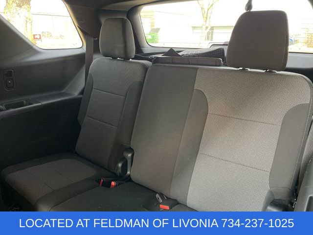 Certified 2023 Chevrolet Traverse LT image 35