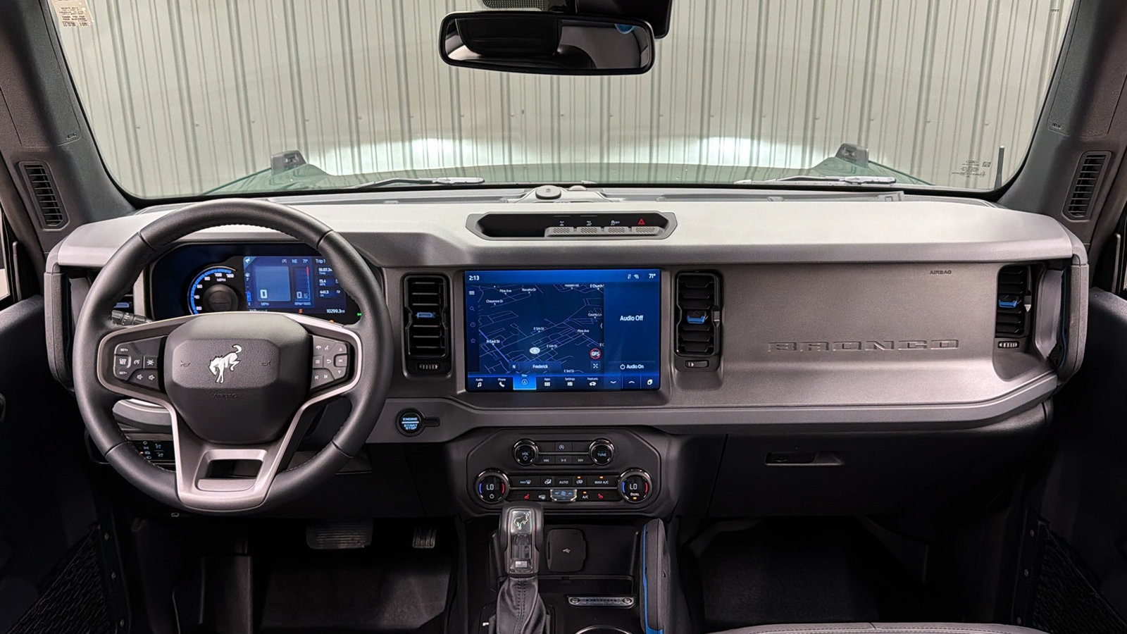 Used 2024 Ford Bronco Black Diamond AWD/4WD image 42