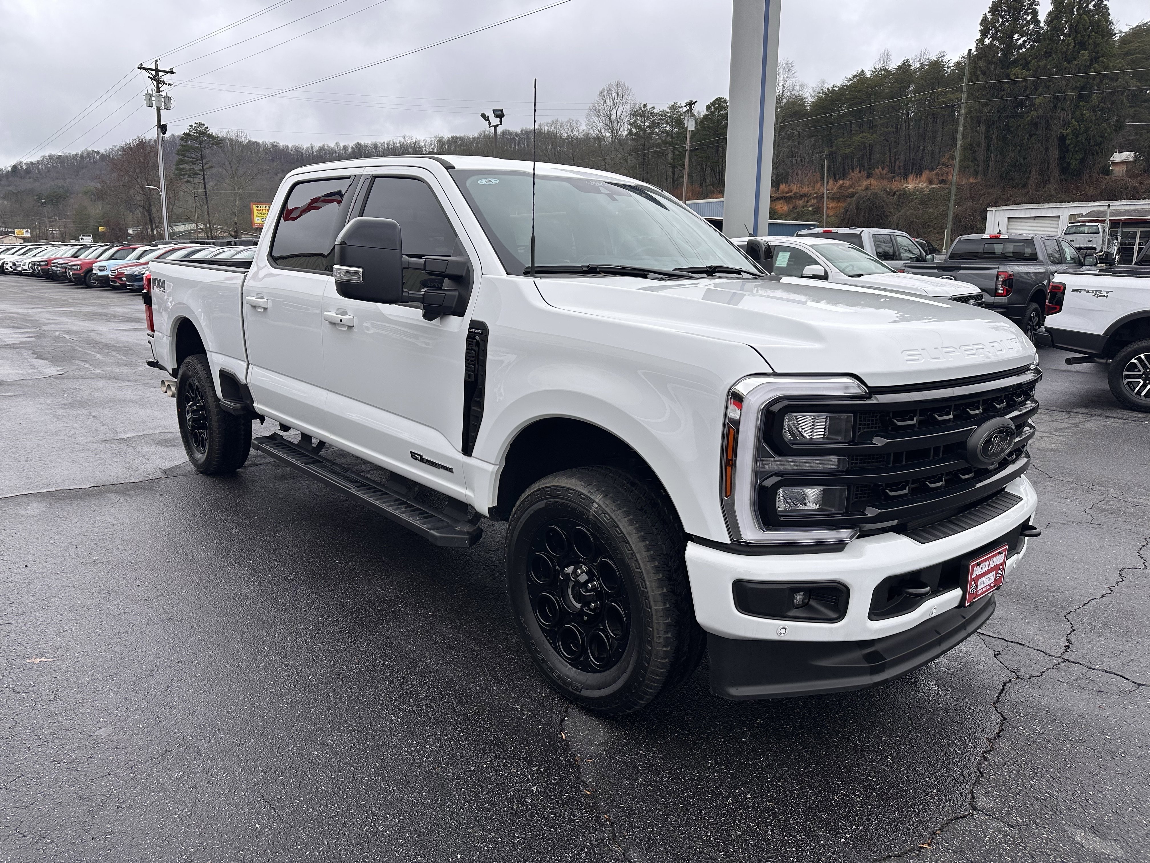 Used 2024 Ford F250 Lariat w/ Lariat Ultimate Package image 4