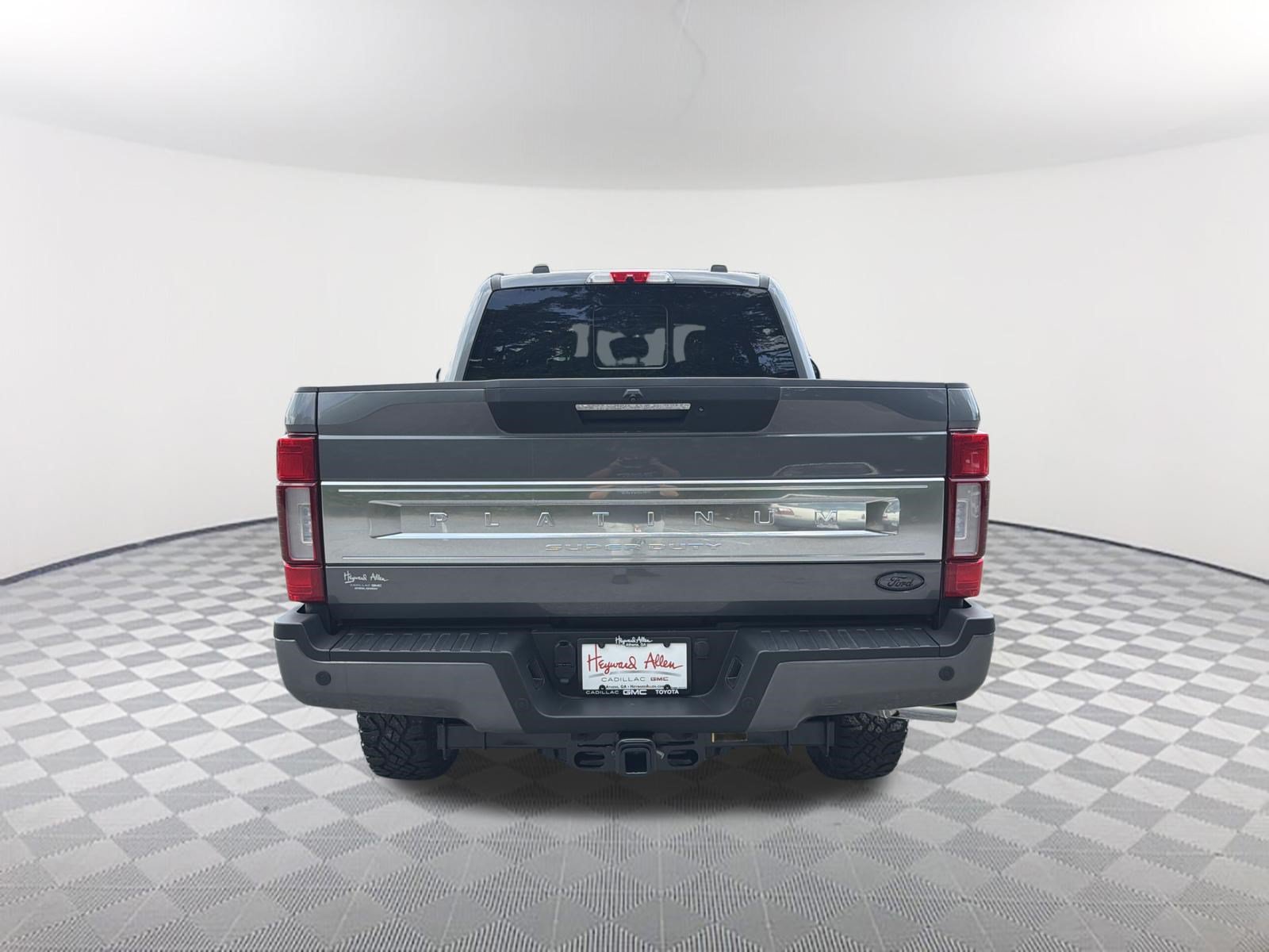 Used 2022 Ford F350 Platinum w/ Tremor Off-Road Package AWD/4WD image 5