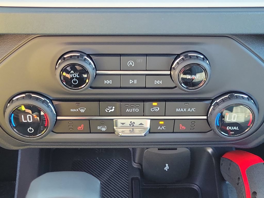 New 2026 Ford Bronco Heritage Edition AWD/4WD image 27